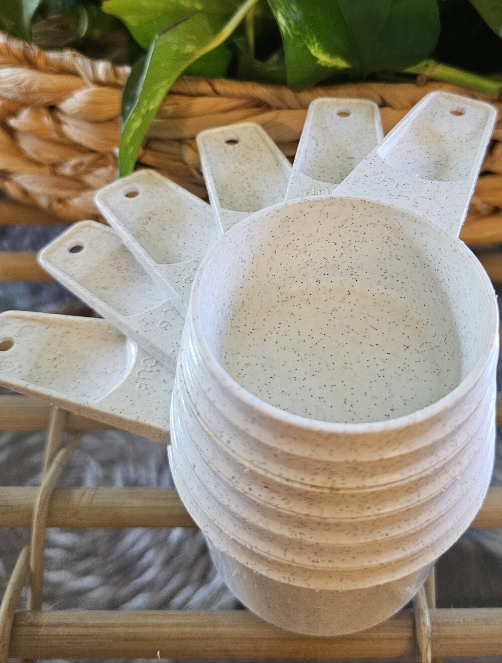RARE 6PC Vintage Tupperware Fireworks Speckled Nesting Measuring Cups